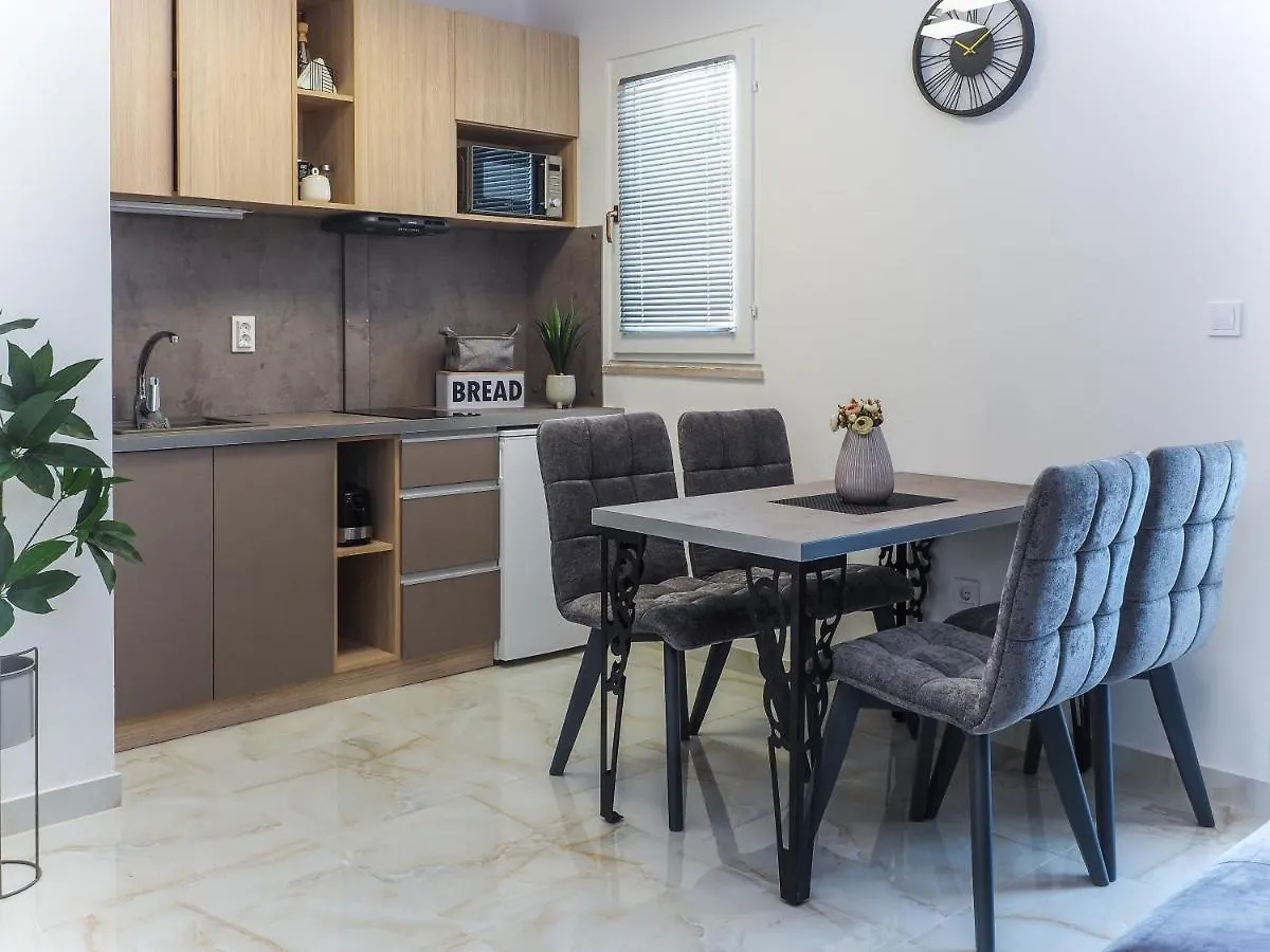 Villa Sirenis Trogir 0*,  Chorwacja